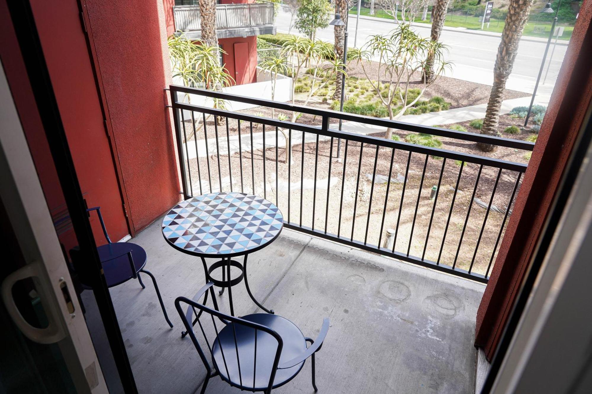 Lux 2 Bedroom In Woodland Hills Los Angeles Bagian luar foto